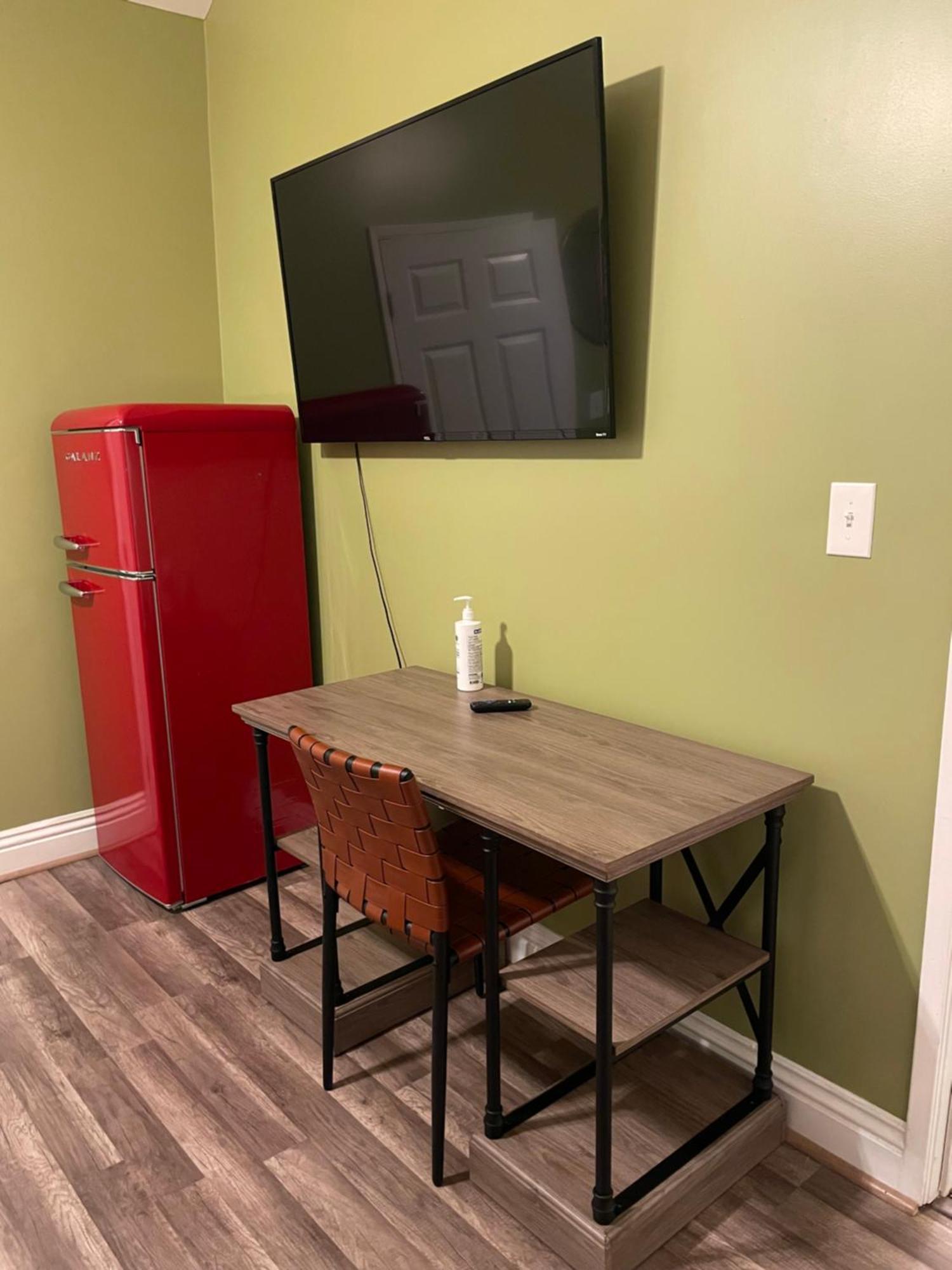 Private Large La Bedroom W Private Full Bathroom Or Half-Bathroom - Tv - Ac - Wifi - Private Fridge Near Usc - Exposition Park - Usc Memorial Coliseum - Banc Of California Bmo Stadium - Downtown Los Angeles Dtla - University Of Southern California Us エクステリア 写真