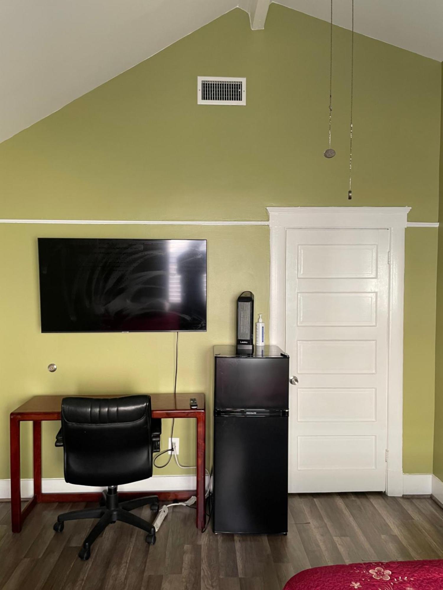Private Large La Bedroom W Private Full Bathroom Or Half-Bathroom - Tv - Ac - Wifi - Private Fridge Near Usc - Exposition Park - Usc Memorial Coliseum - Banc Of California Bmo Stadium - Downtown Los Angeles Dtla - University Of Southern California Us エクステリア 写真