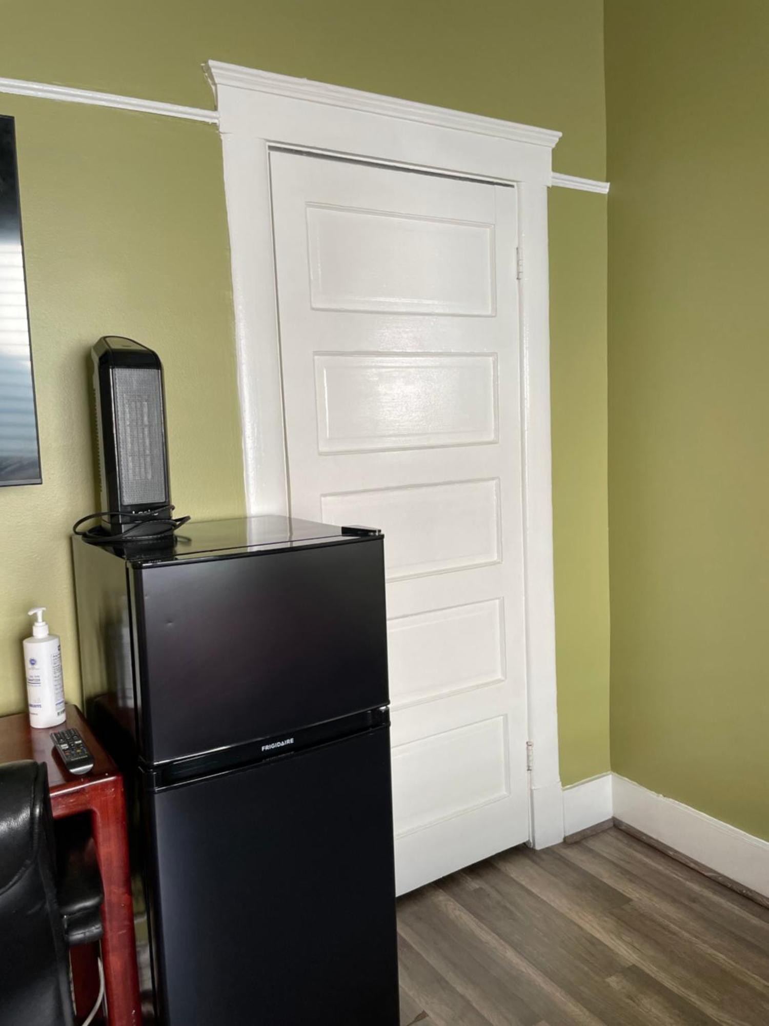 Private Large La Bedroom W Private Full Bathroom Or Half-Bathroom - Tv - Ac - Wifi - Private Fridge Near Usc - Exposition Park - Usc Memorial Coliseum - Banc Of California Bmo Stadium - Downtown Los Angeles Dtla - University Of Southern California Us エクステリア 写真