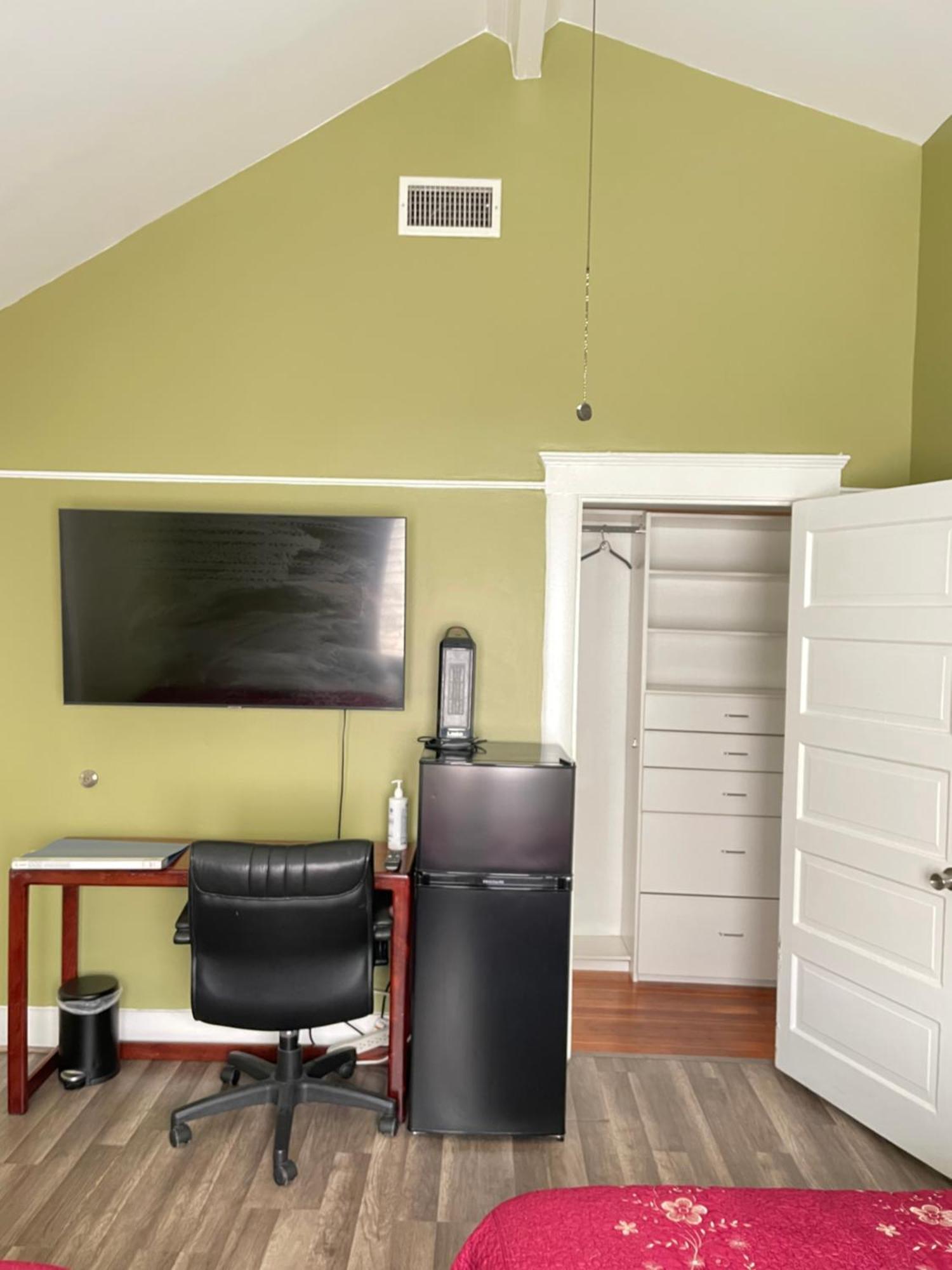 Private Large La Bedroom W Private Full Bathroom Or Half-Bathroom - Tv - Ac - Wifi - Private Fridge Near Usc - Exposition Park - Usc Memorial Coliseum - Banc Of California Bmo Stadium - Downtown Los Angeles Dtla - University Of Southern California Us エクステリア 写真